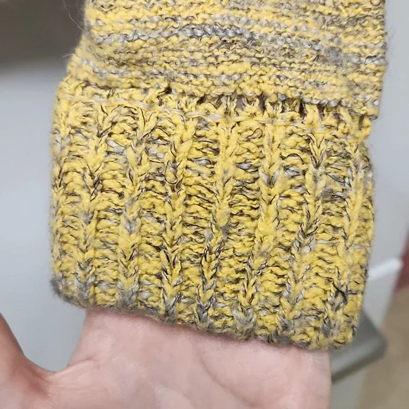 EUC Free People Size XS Gold Yellow and Grey Cropped Sweater - Picture 5 of 8